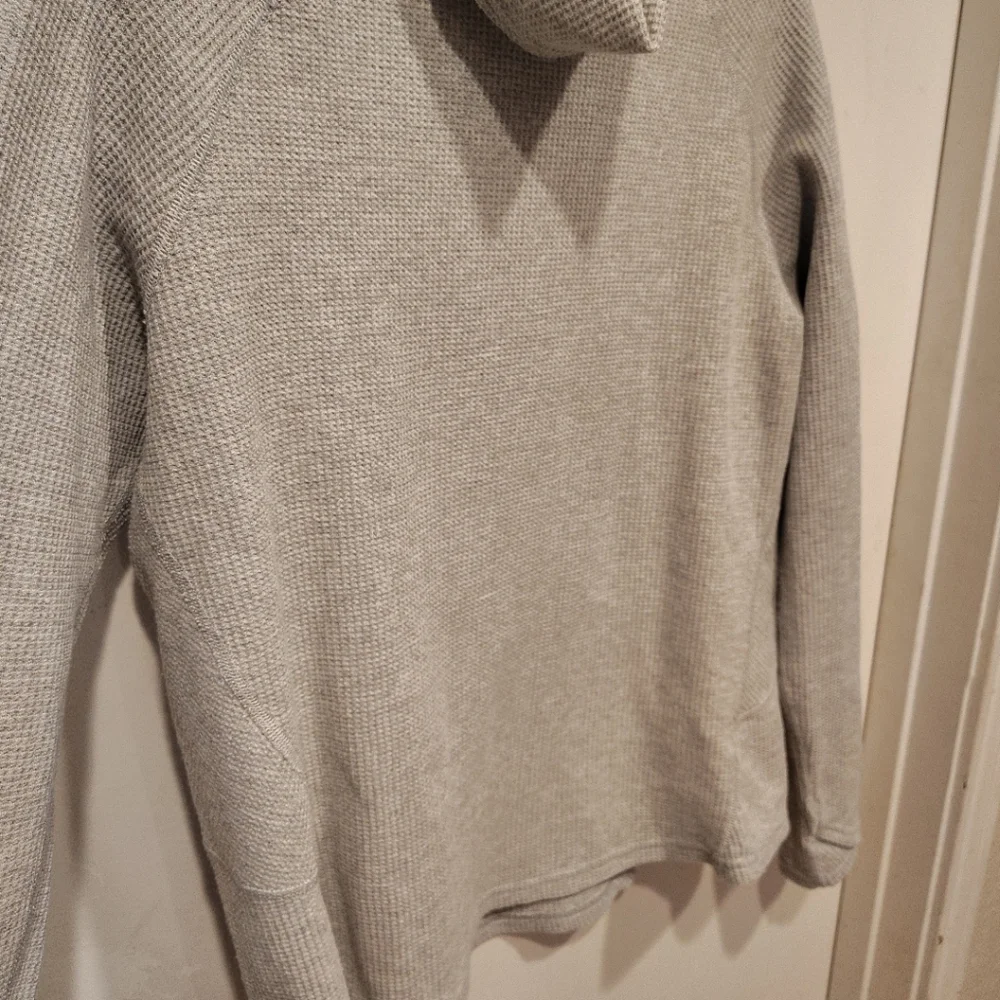 SOLD Kuhl Women's Gray Petra Thermal Waffle Knit Turtleneck Top Sz XL-Gorpcore - Picture 4 of 7